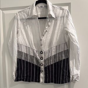 Ravel Striped cotton Button-Up Shirt with beautiful button details sz m